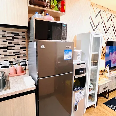 New Cozy 2 Bedroom Unit Condotel For Staycation With Living Room And Kitchen Set With Pool